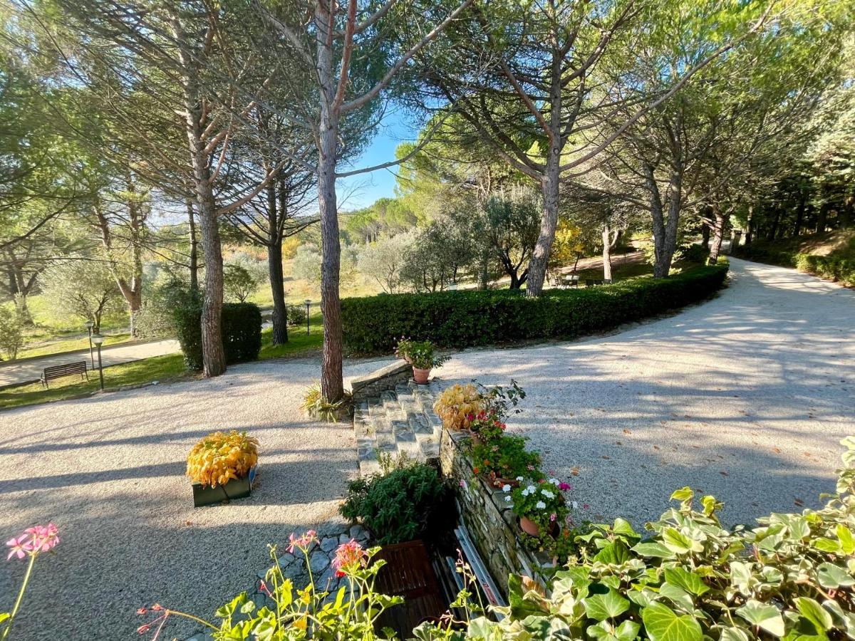La Panoramica Gubbio: Charming Self-Catering Retreat Villa Exterior photo